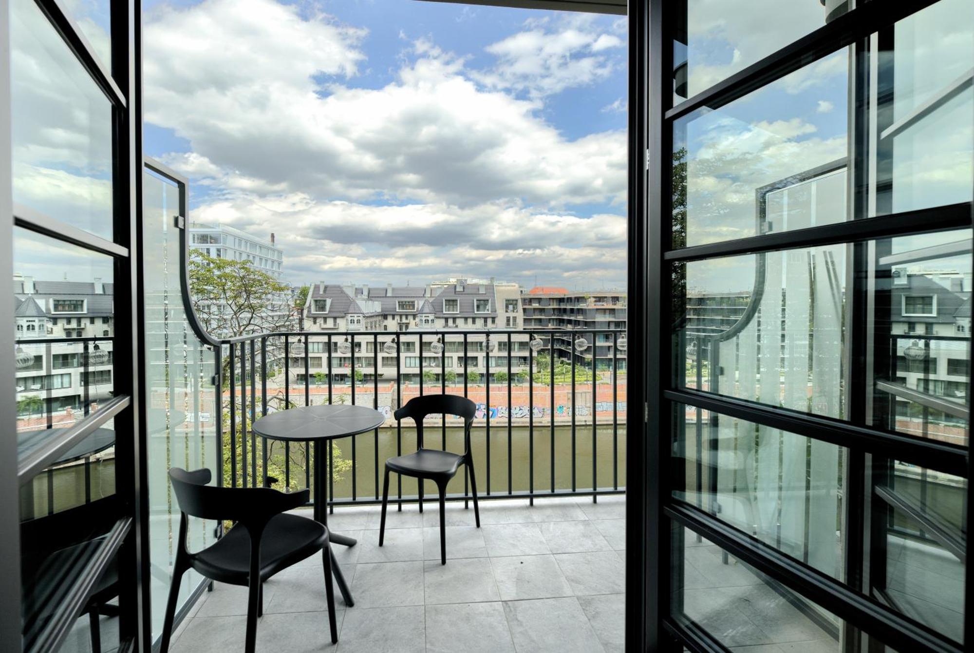 Aboutartapartments - By The River فروتسواف المظهر الخارجي الصورة